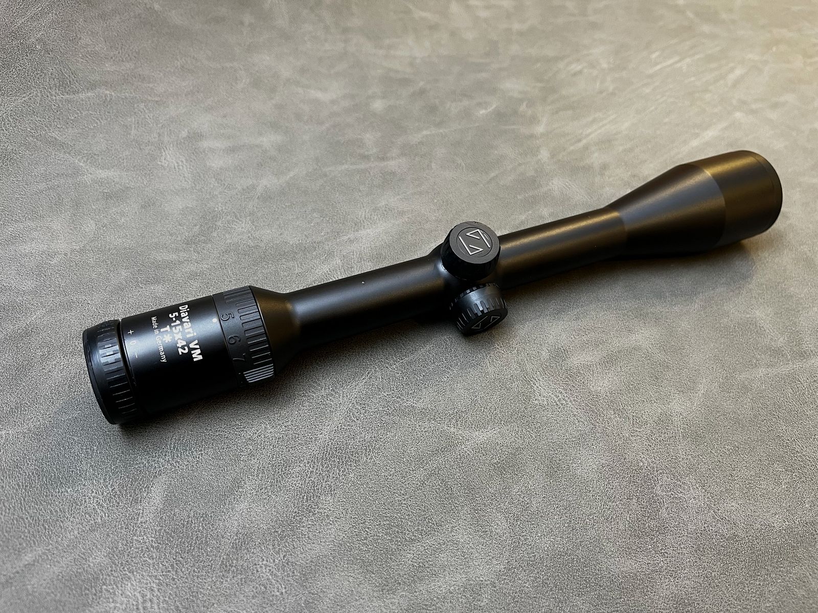 Zeiss Diavari VM 5-15x42 T* mit Schiene