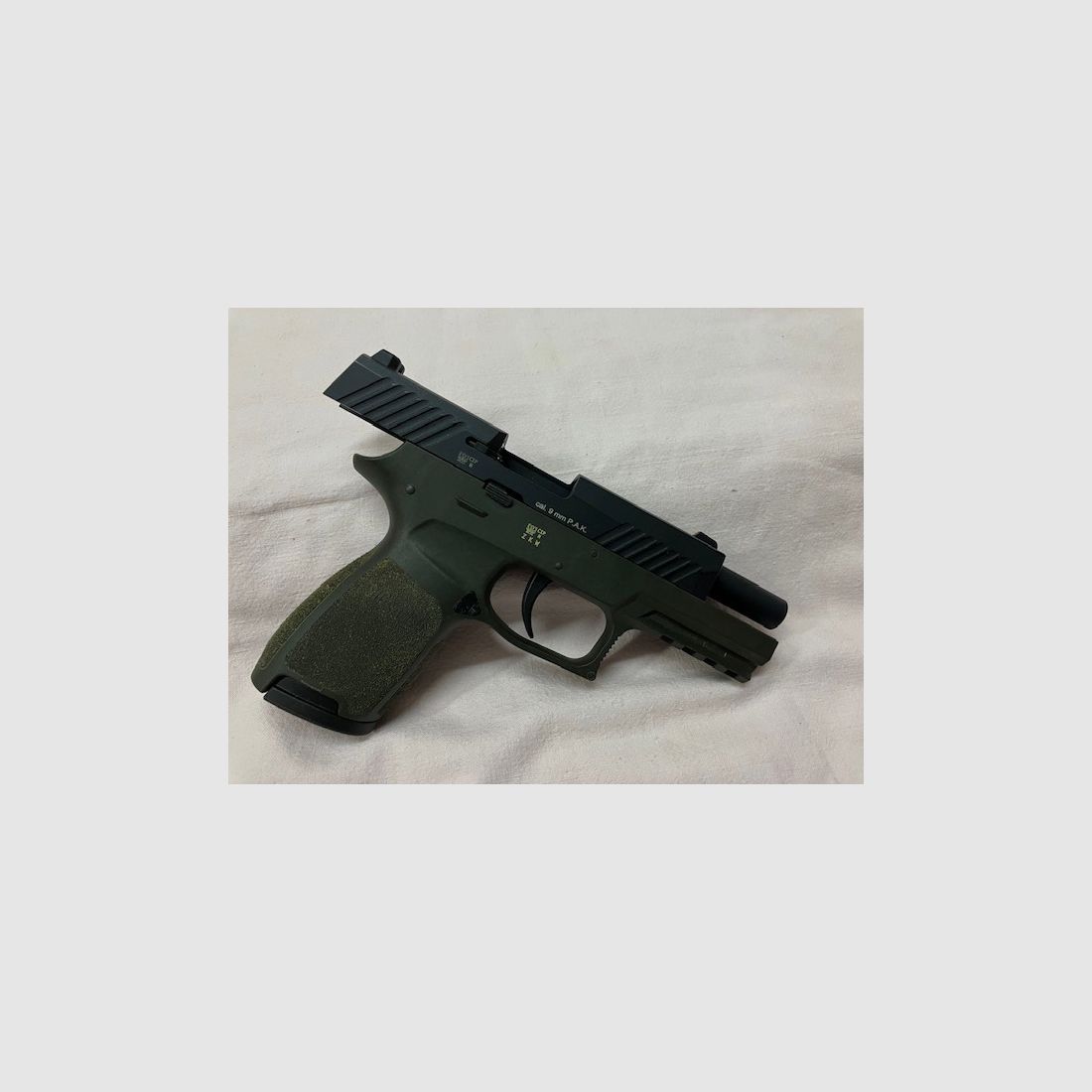 SIG SAUER P320 OD-GREEN, cal. 9mm P.A.K. PTB Nr. 1038