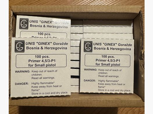 Ginex amorces petites pistolets 1900 pcs. — Pas d'expédition —