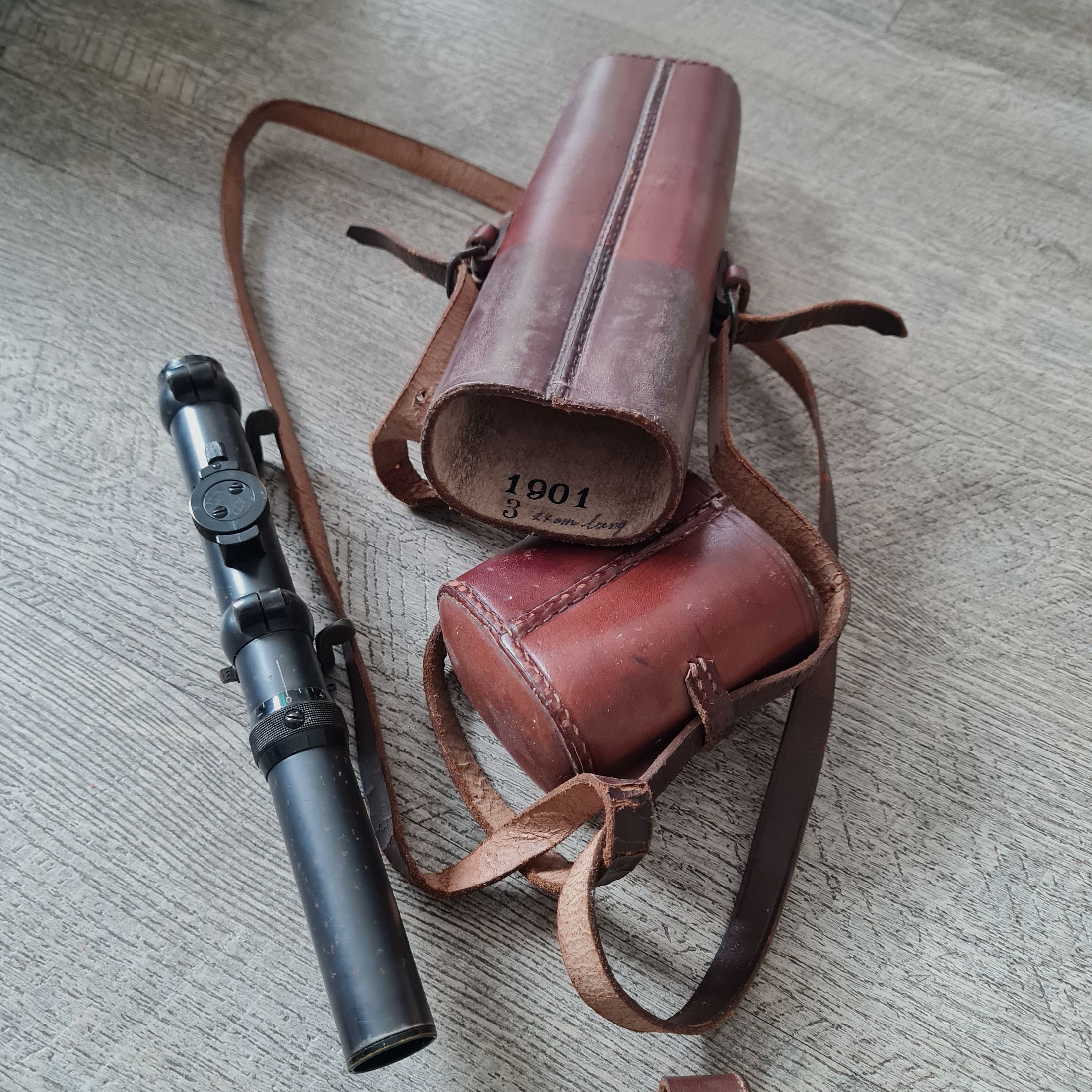 Hensoldt Wetzlar Klein-Dialyt 2¾× scope No. 38690 with mount