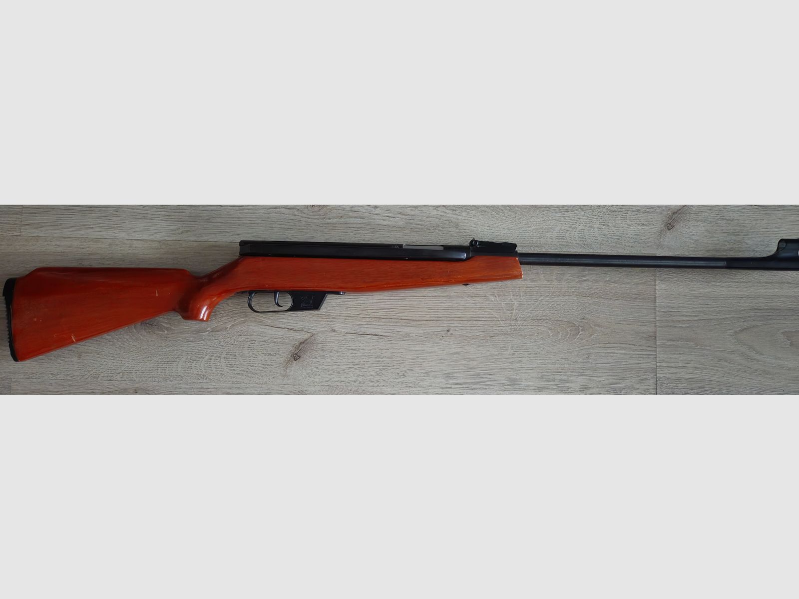 3 carabines à air de Daisy et Umarex