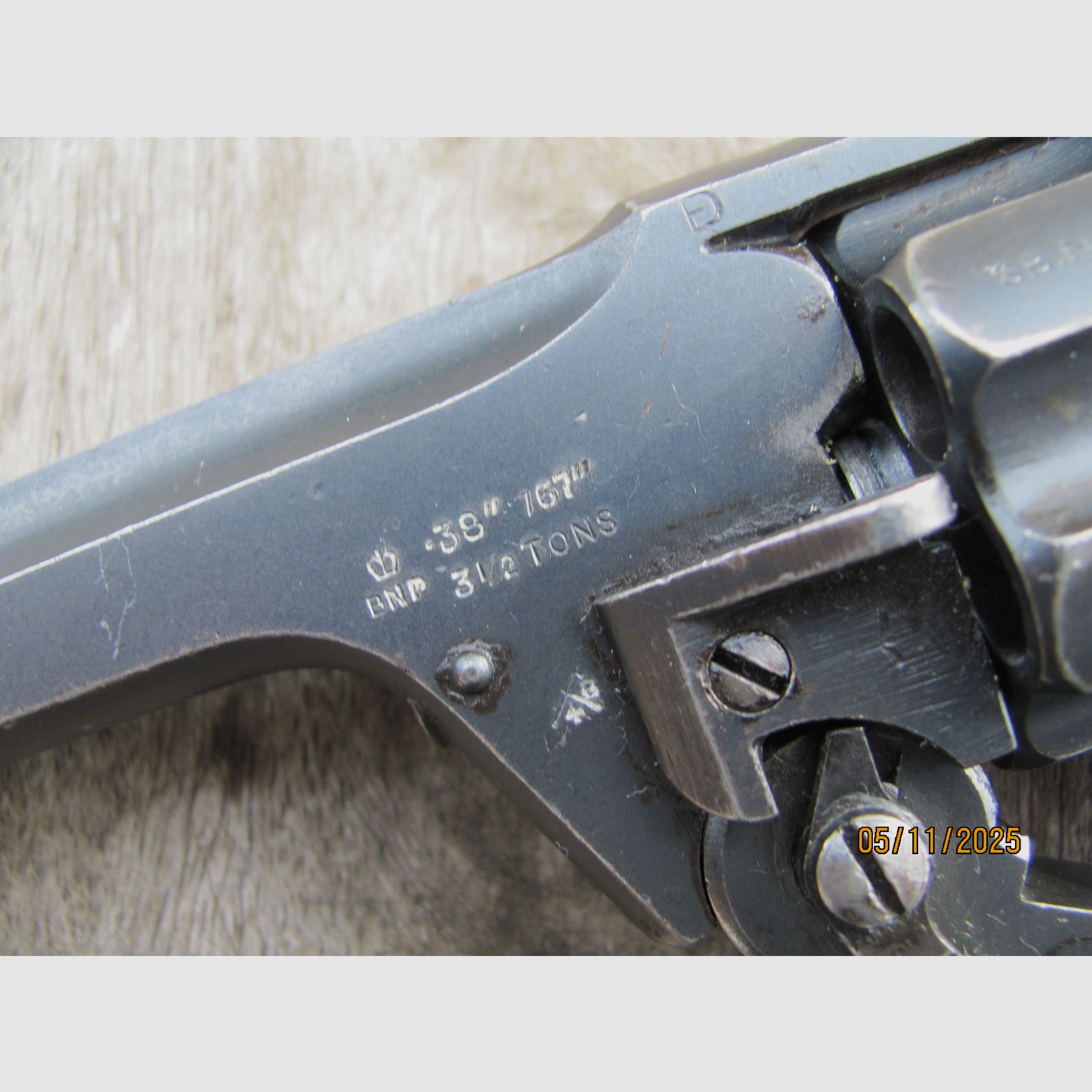 Artículo de colección antiguo revólver Enfield No.2 Mk 1 de acción de quiebre .38 S&W de 1933 SA/DA