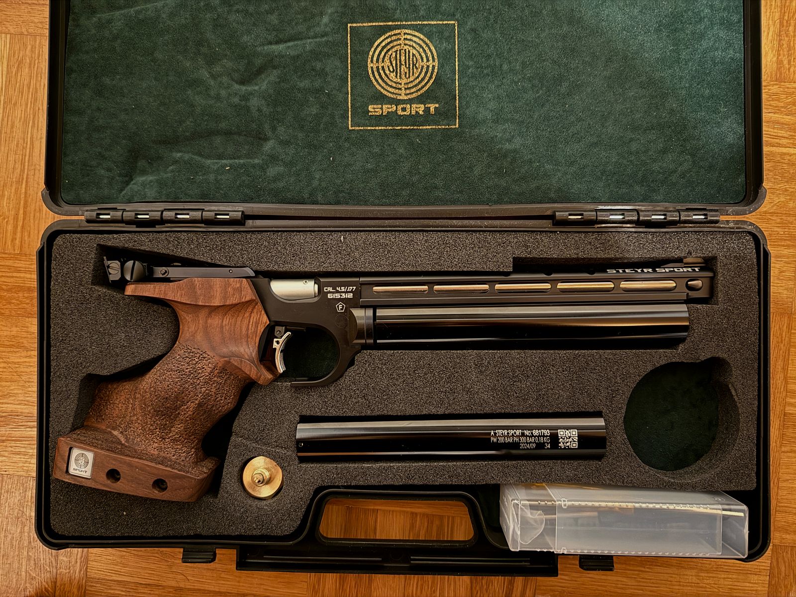 STEYR EVO 10 E XL Rechts