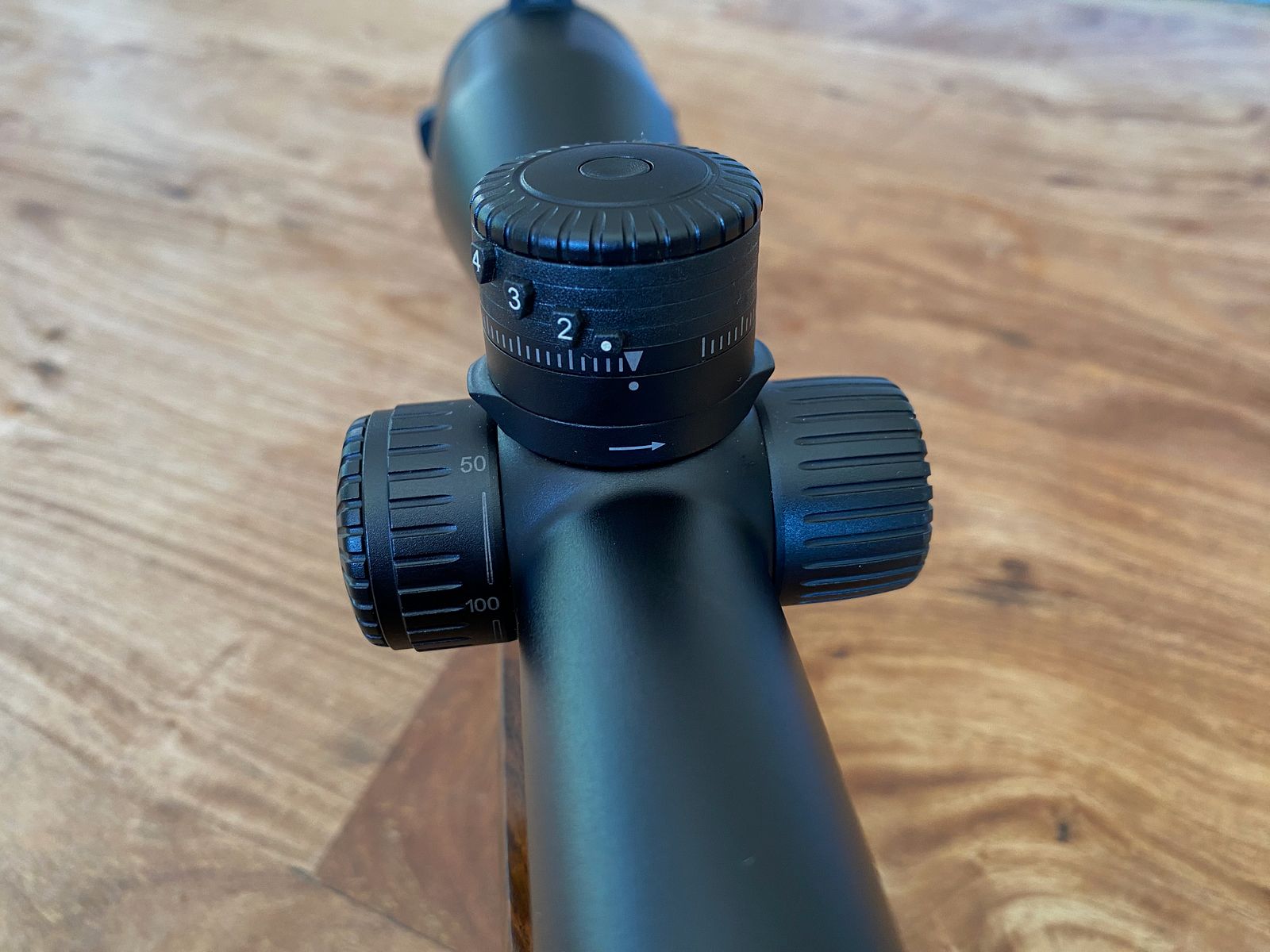 Swarovski Z8i 2,3-18x56 P SR Abs. 4A-I mit Blaser Sattelmontage und Ballistikturm