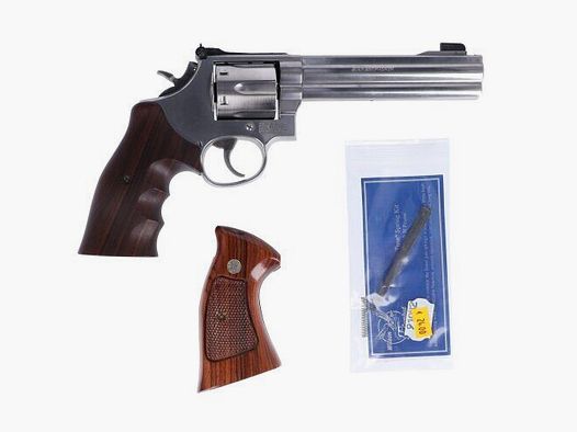 Revolver Smith & Wesson 686-4 6"" Calibro .357Mag