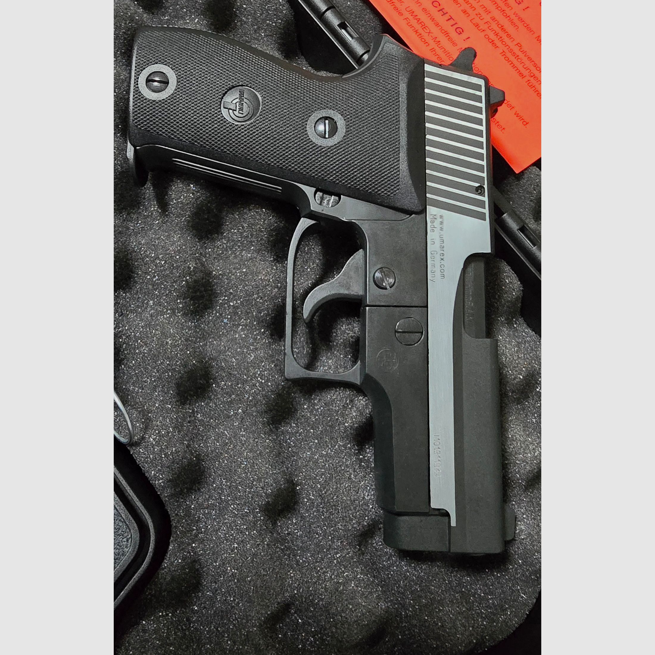Hämmerli P26 Dark Ops (Geco 225) blank firing 9mm PAK black