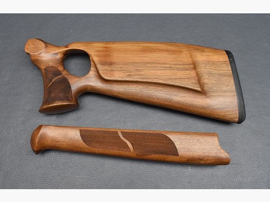 Blaser R93, Jagd-Lochschaft Set, 2-teilig, Nußbaum HK III, bayr. Backe, Neuware