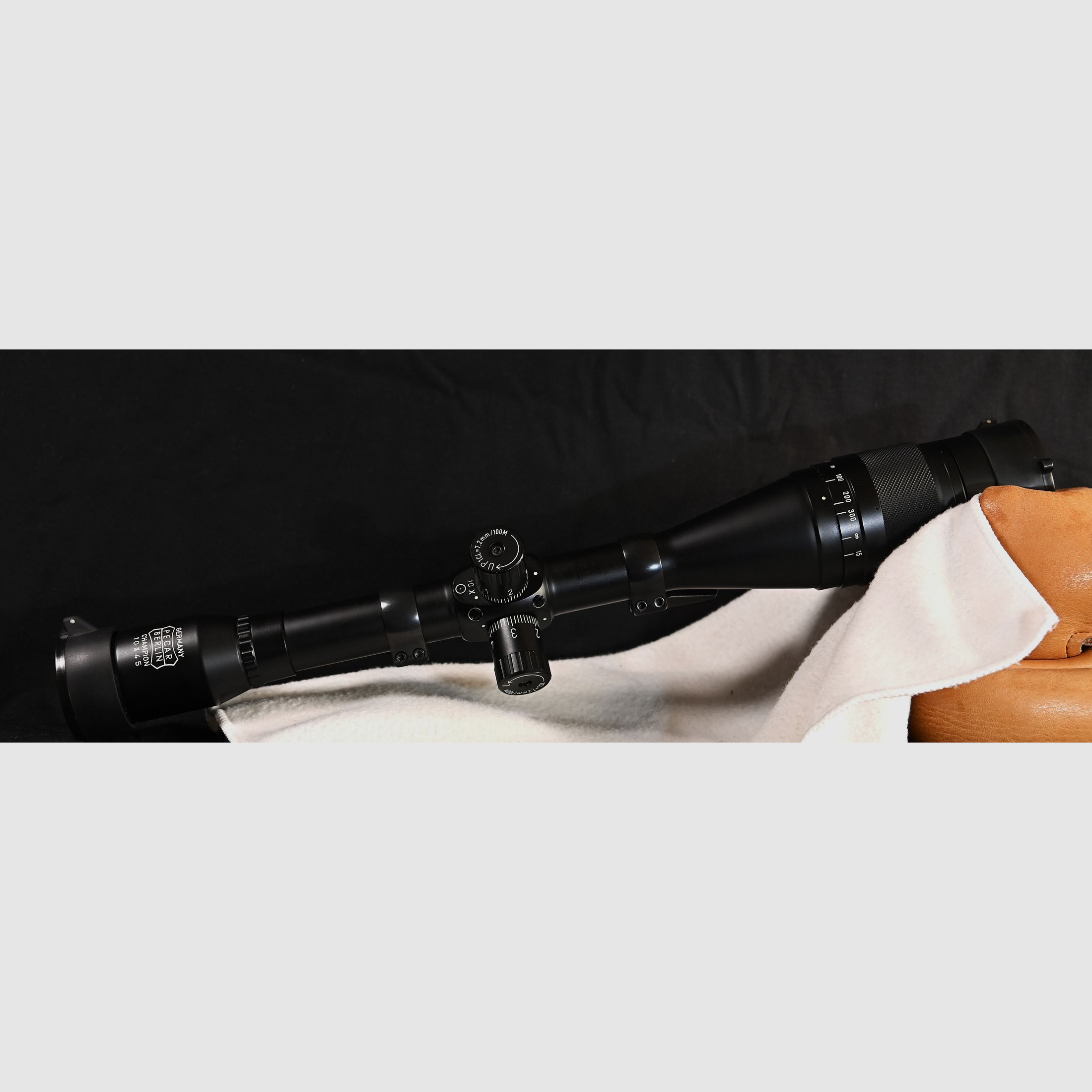 200 Europa mit ZF mit Parallaxe Ausgleich auf Schwenk Montage