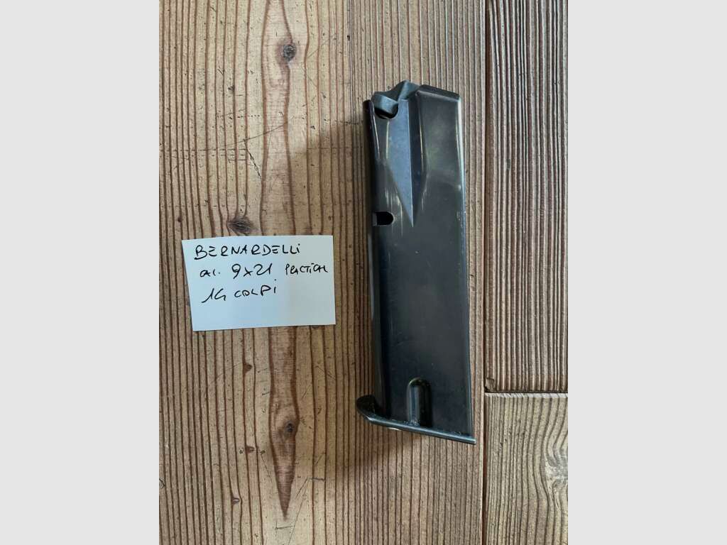 Magazin Bernardelli mod. Practical