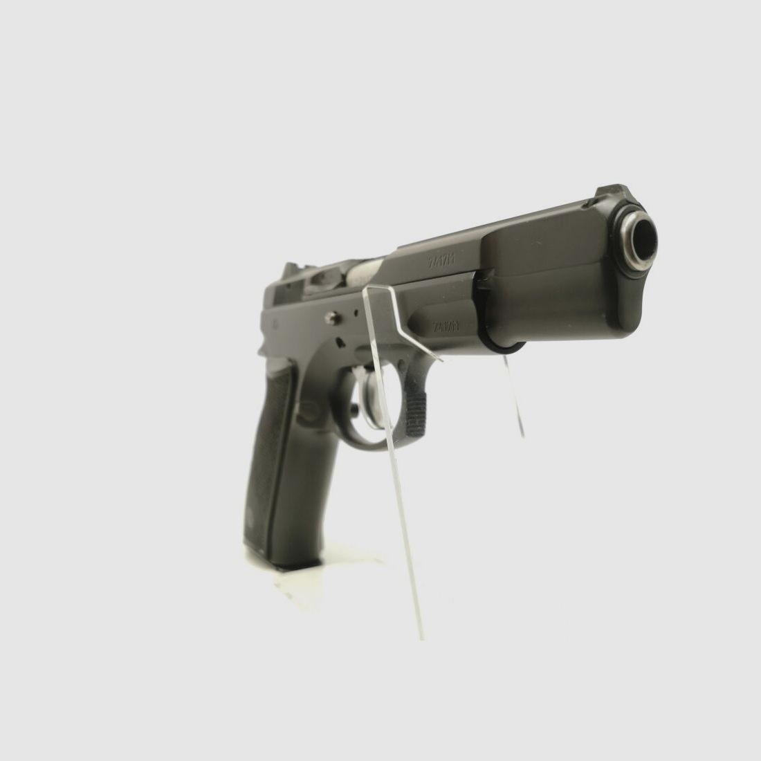 ZBROJOVKA BRNO CZ75B avec système interchangeable "Kadet" en .22lr.