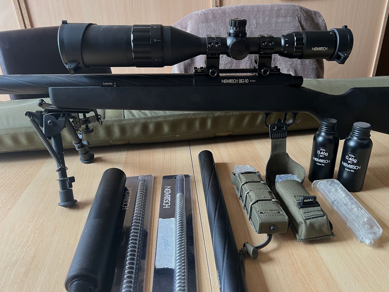Komplettes airsoft set  novritch ( SSR 15 /SSG 10 / SSX 23)