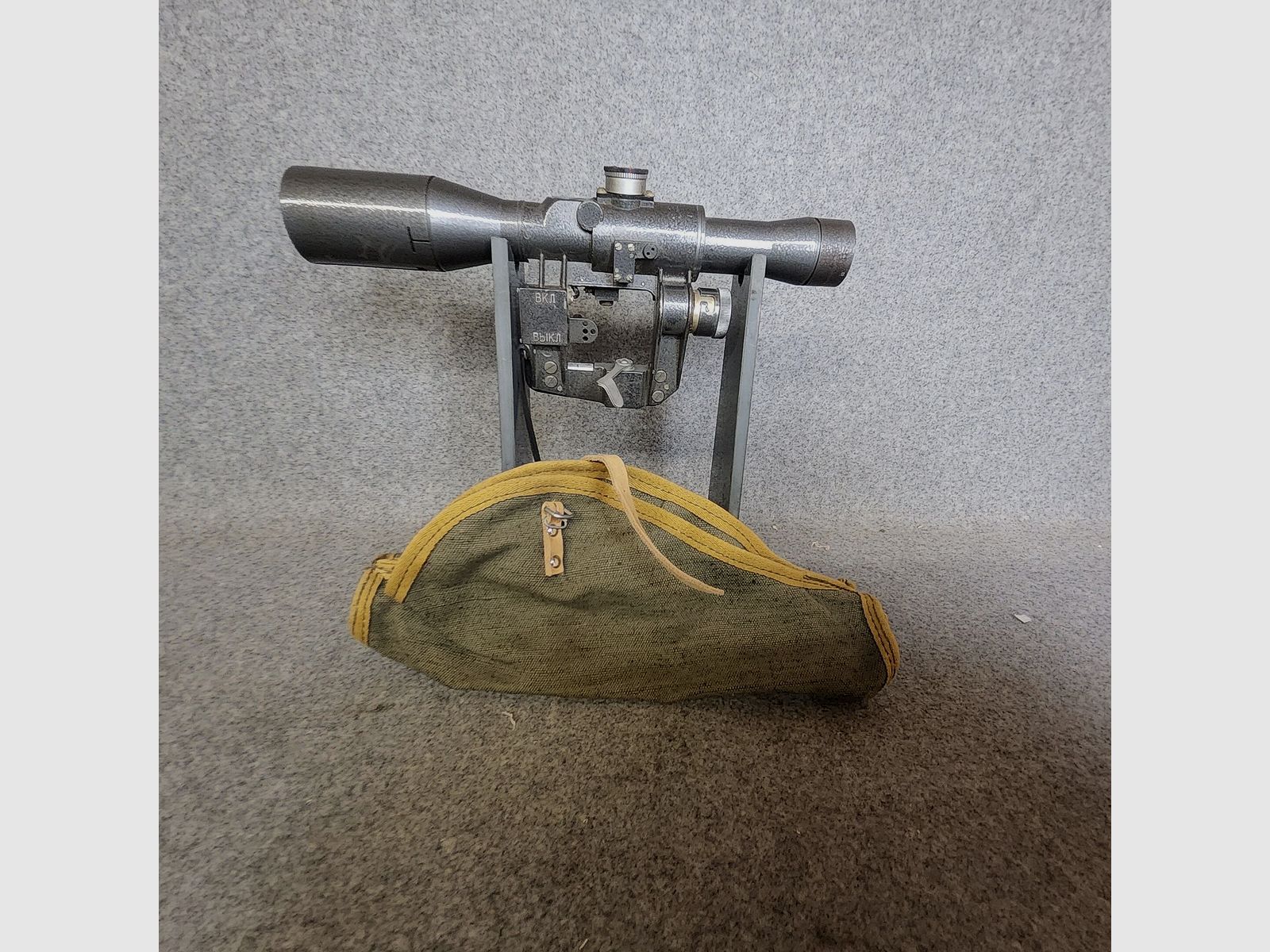 Wit-Rusland 6x42