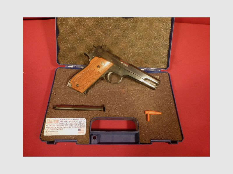 Pistolet Smith & Wesson