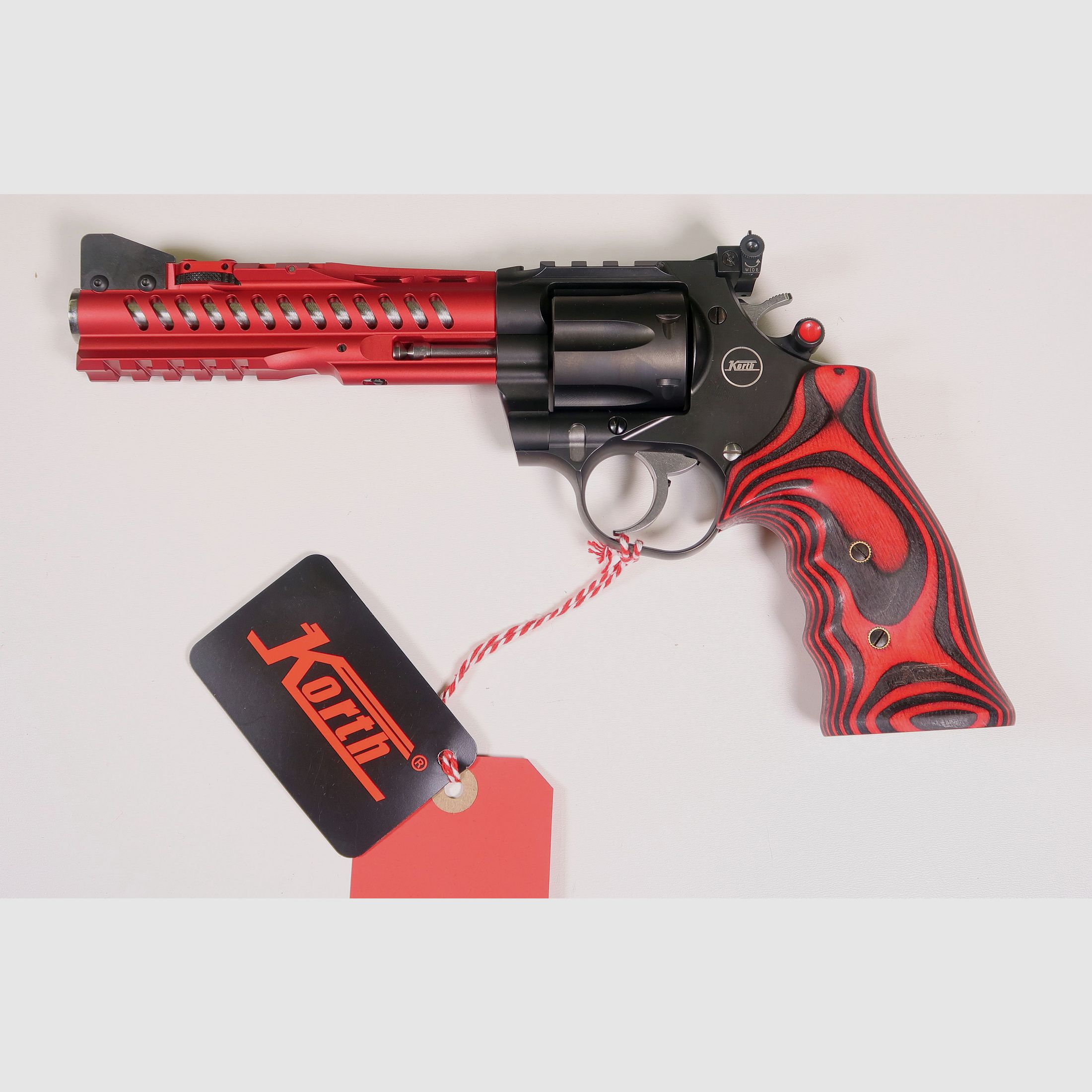 Korth Super Sport GTA czerwony 6'' Kal.357Mag w tym PerformanceKit