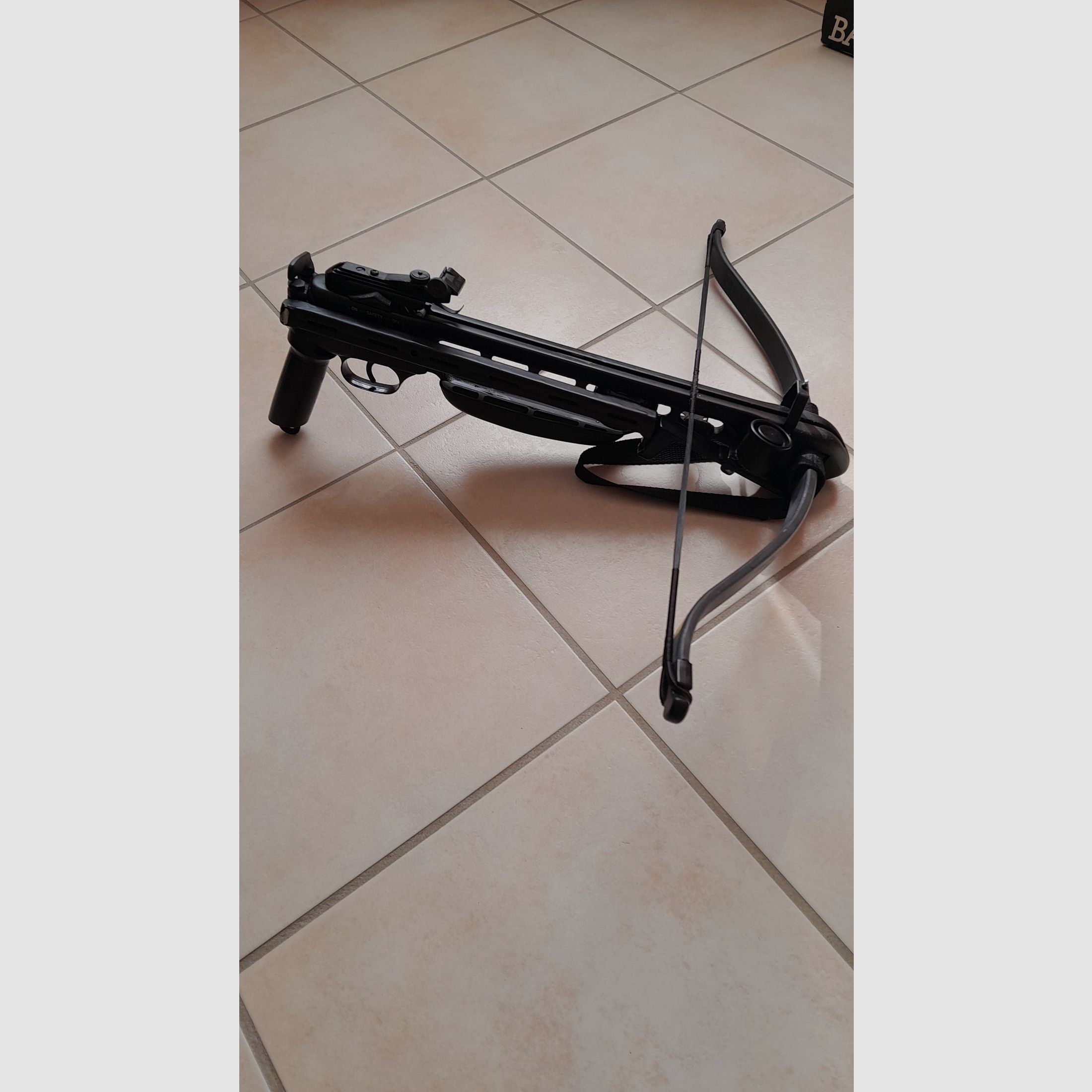 Barnett Panzer II Armbrust, 175 lbs, mit 9 Pfeilen und Ersatzsehne, Bild 5 von 20