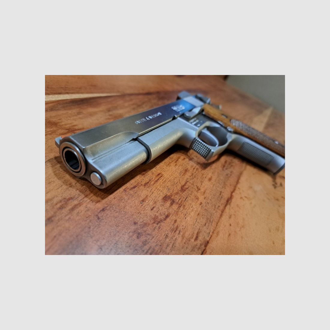 Smith & Wesson S&W Model 645 .45 ACP Auto Pistole +Ersatzmagazin