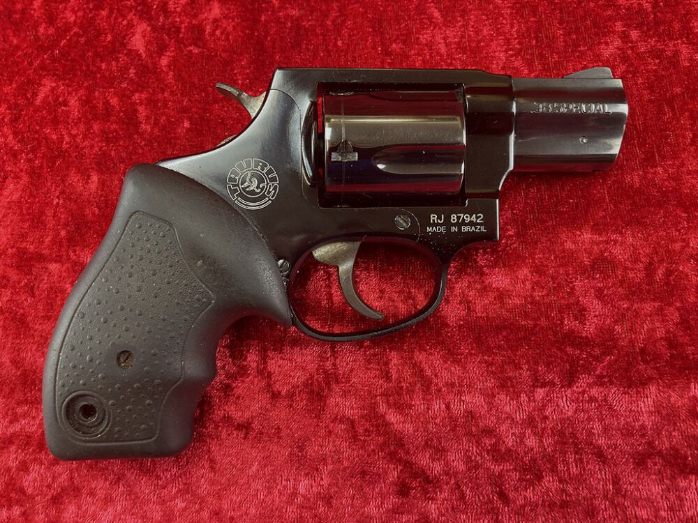 Taurus 85UL (ultra-lite)