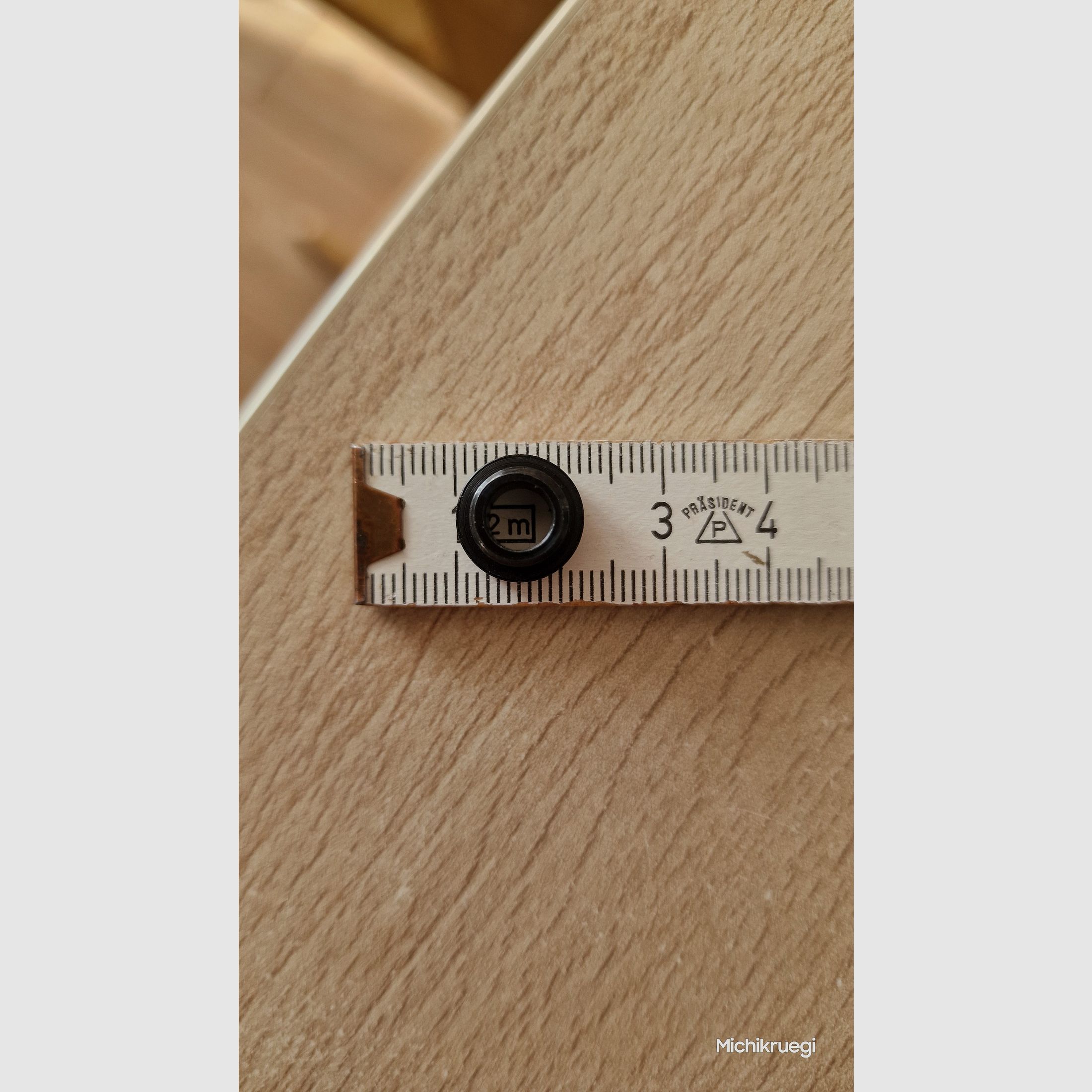 Gewindeschoner M 9x1 , brüniert, Stahl