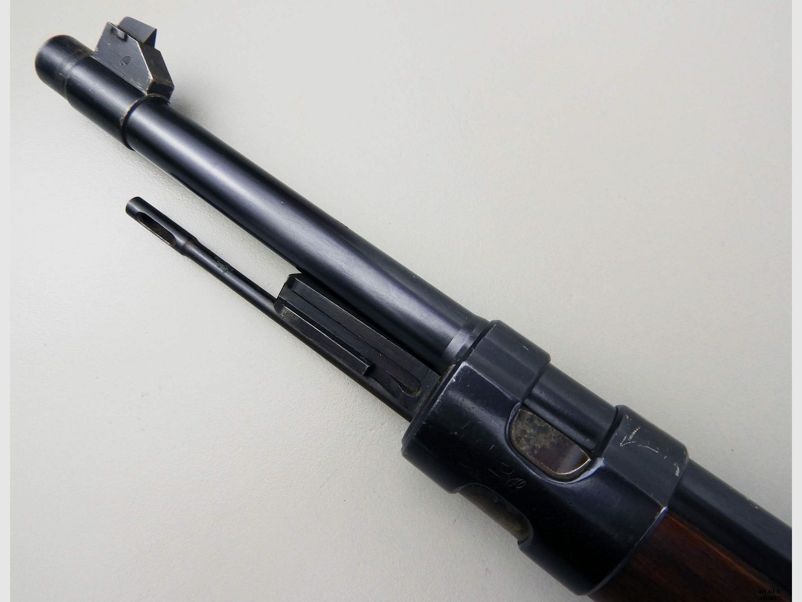 Karabin DWM mod. Mauser Argentino 1909 kal. 7,65×53 numer seryjny E1058, zdjęcie 2 z 15