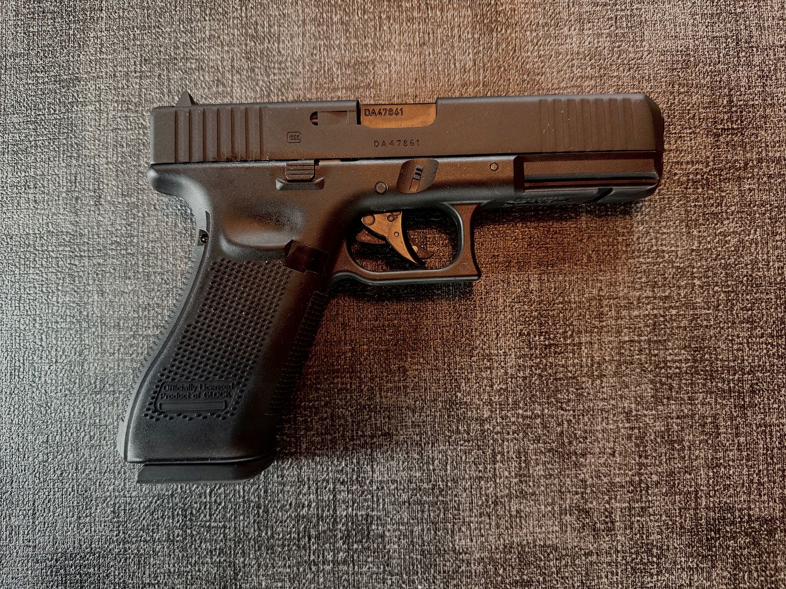 Glock 17 GEN 5 CO2 pistol caliber 4.5mm diabolo