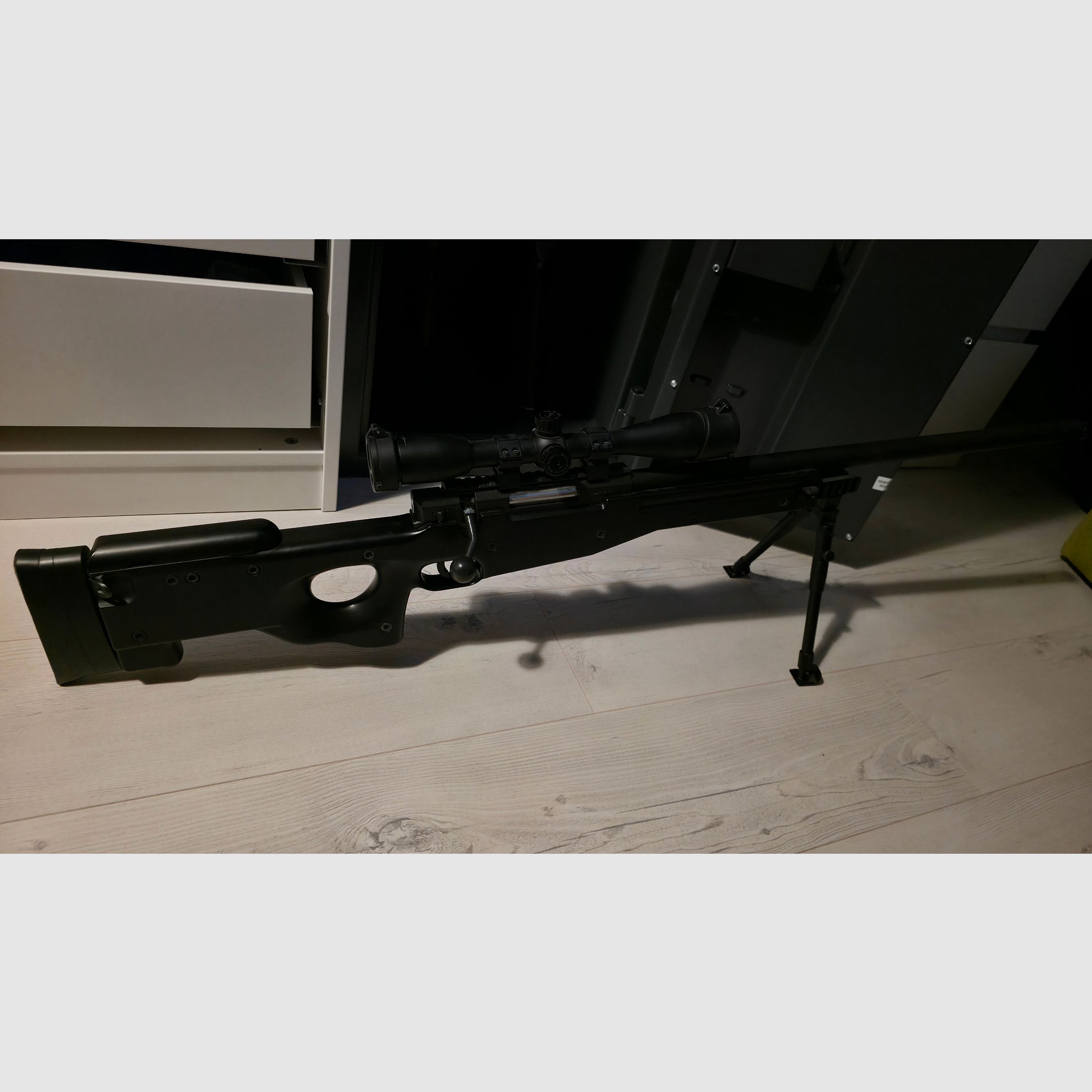 Fusil de précision Airsoft L96 avec lunette et bipied