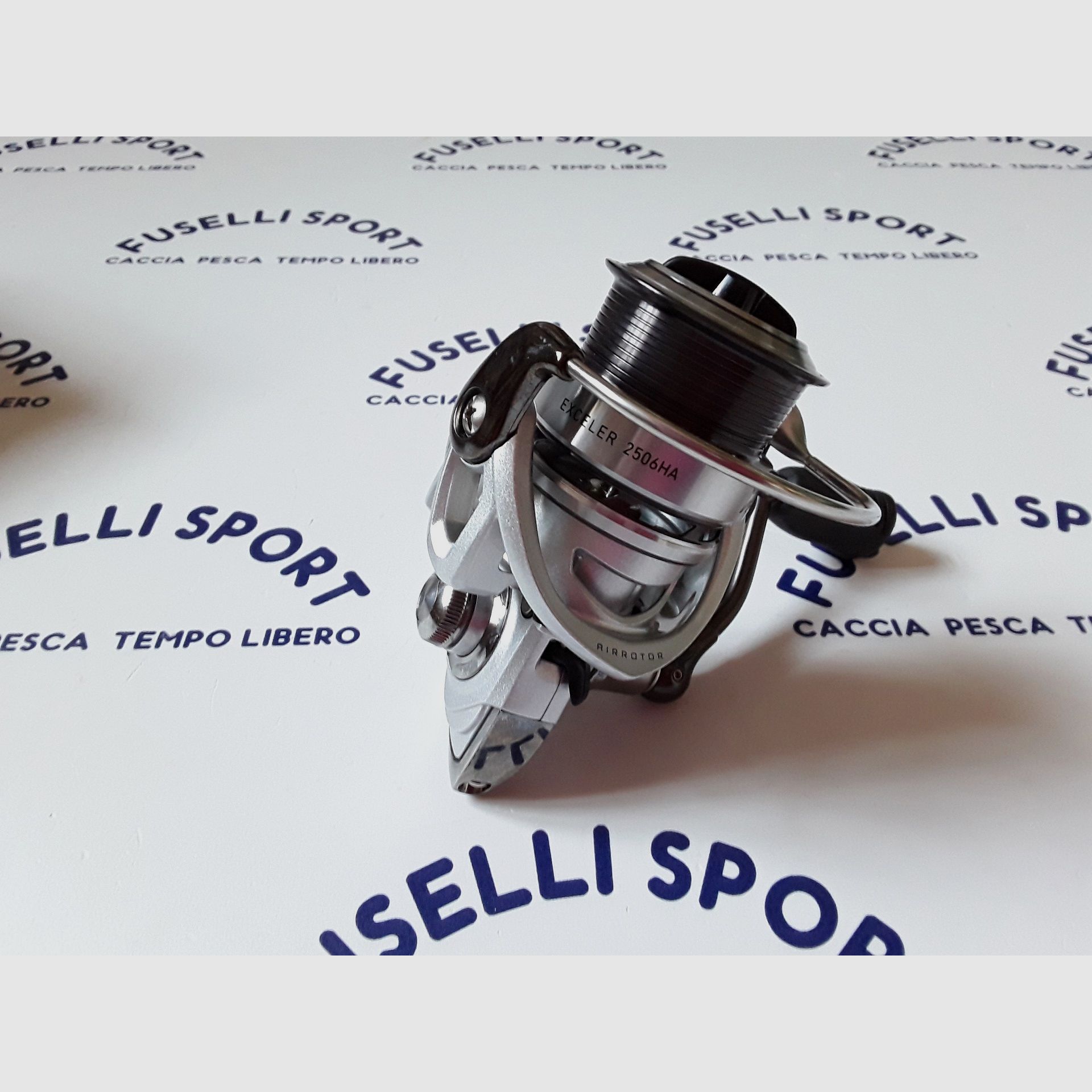 Mulinello Daiwa Exceler 2506 HA, immagine 2 di 3