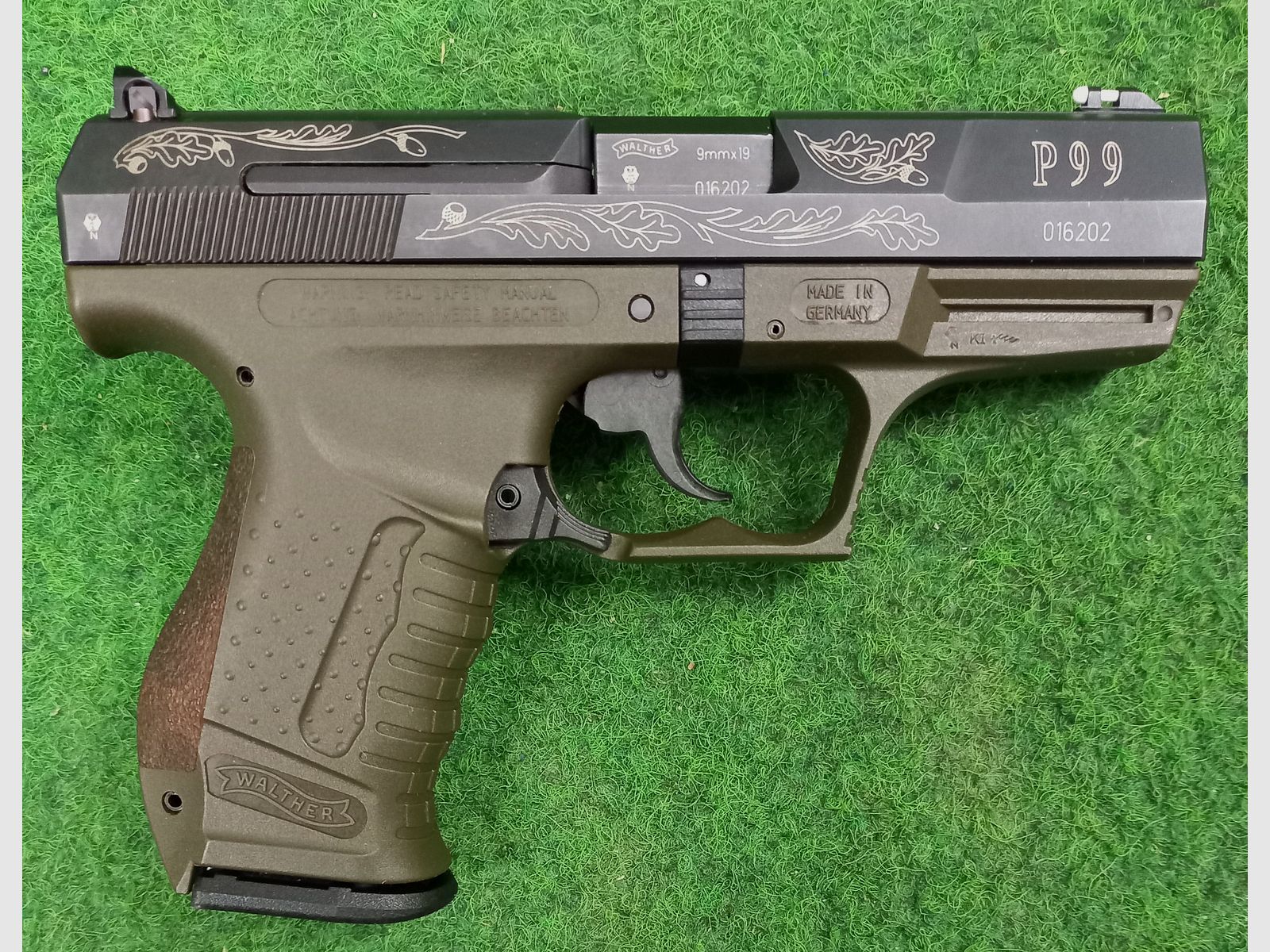 Destacar Walther P99 "La Chasse nach Wildmeister Duderstaedt"