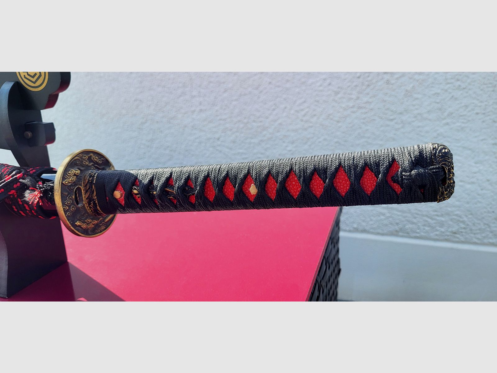 Katana Toshiro Tenryu, schwarz, mit eingraviertem Drachen auf Saya