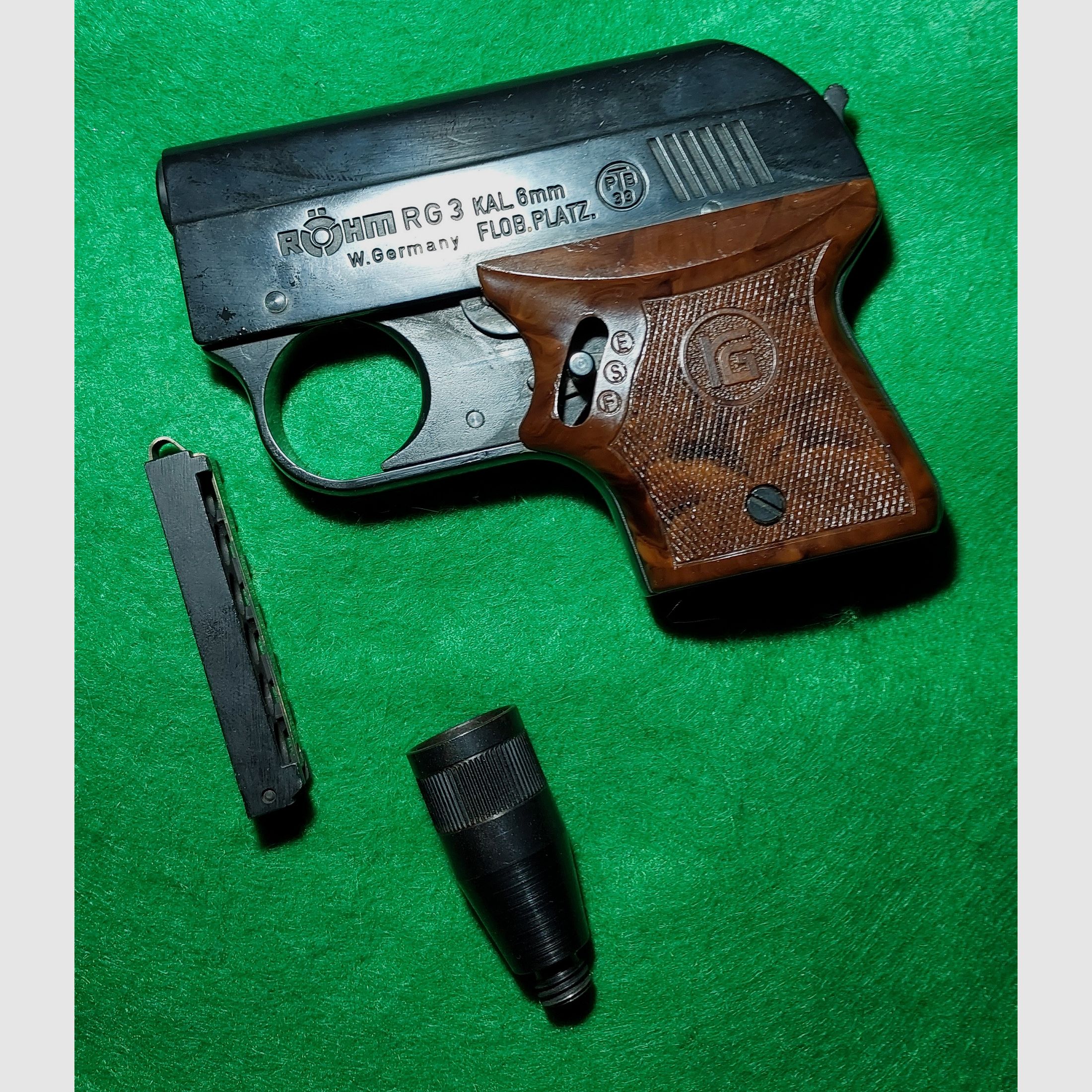 Röhm RG 3 Schreckschuss Pistole Kal. 6mm Flobert (PTB 33)