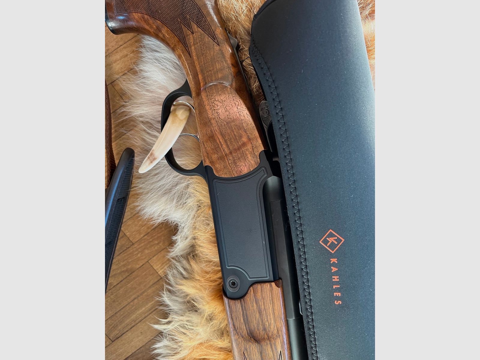 Blaser B95 avec canon interchangeable 5.6 ×52 et Kahles - comme neuf -