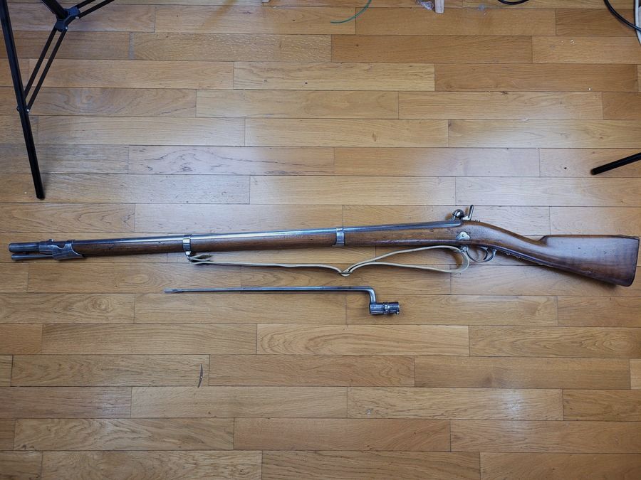Sehr schönes Gewehr Modell 1842 T (nicht Tbis) – Nationale Waffenfabrik Tulle 1850 – Bajonett – Gewehrriemen – Ausgezeichneter Zustand, Bild 13 von 32