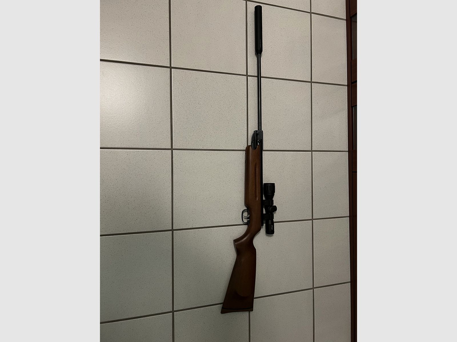 Air rifle HW 35 K with silencer and Walther scope 4x32 MilDot with illuminated reticle