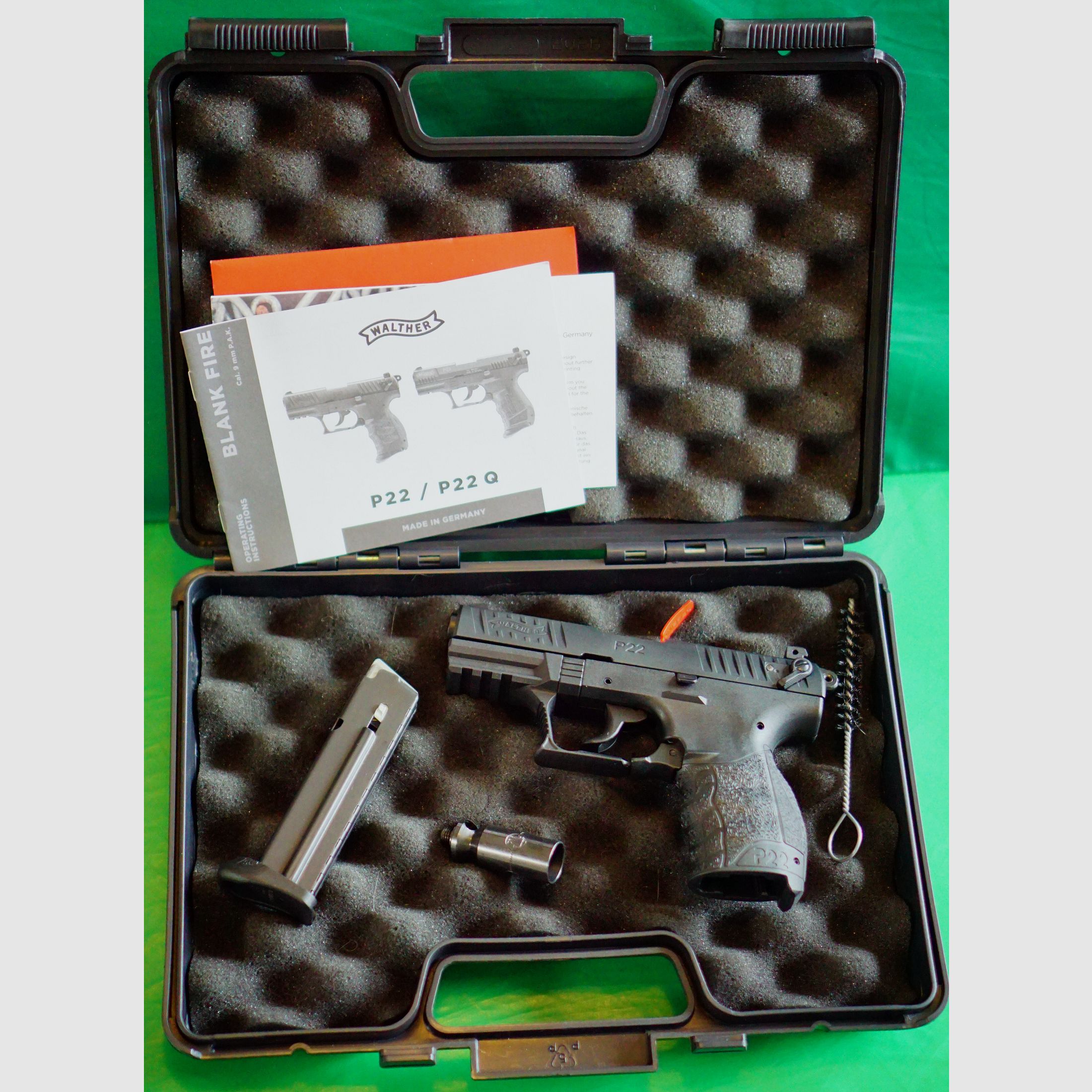 Walther P22Q Schreckschuss Pistole 9mm P.A.K. schwarz  (PTB 778) - neuwertig!