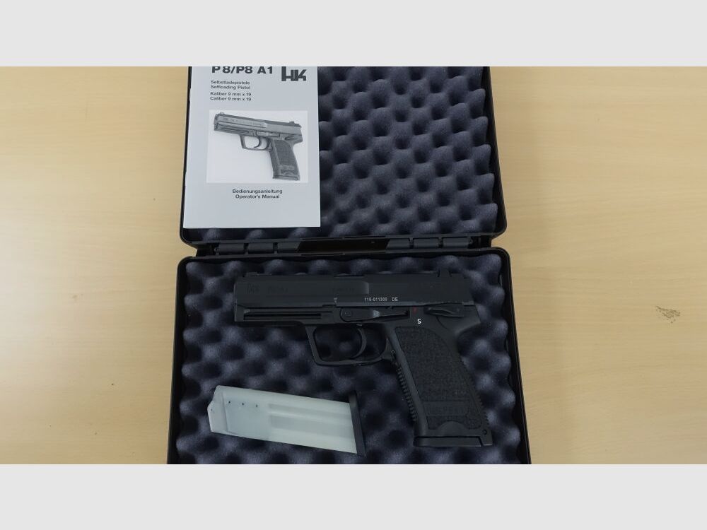 Heckler & Koch	 P 8 A 1