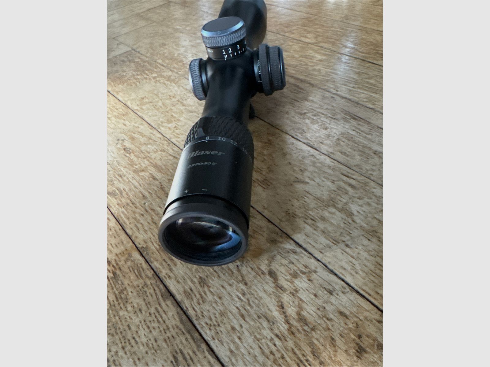 Blaser Zielfernrohr B1 2,8–20 × 50 iC mit Blaser ODC+ & Objektiv‑Cover +Schiene