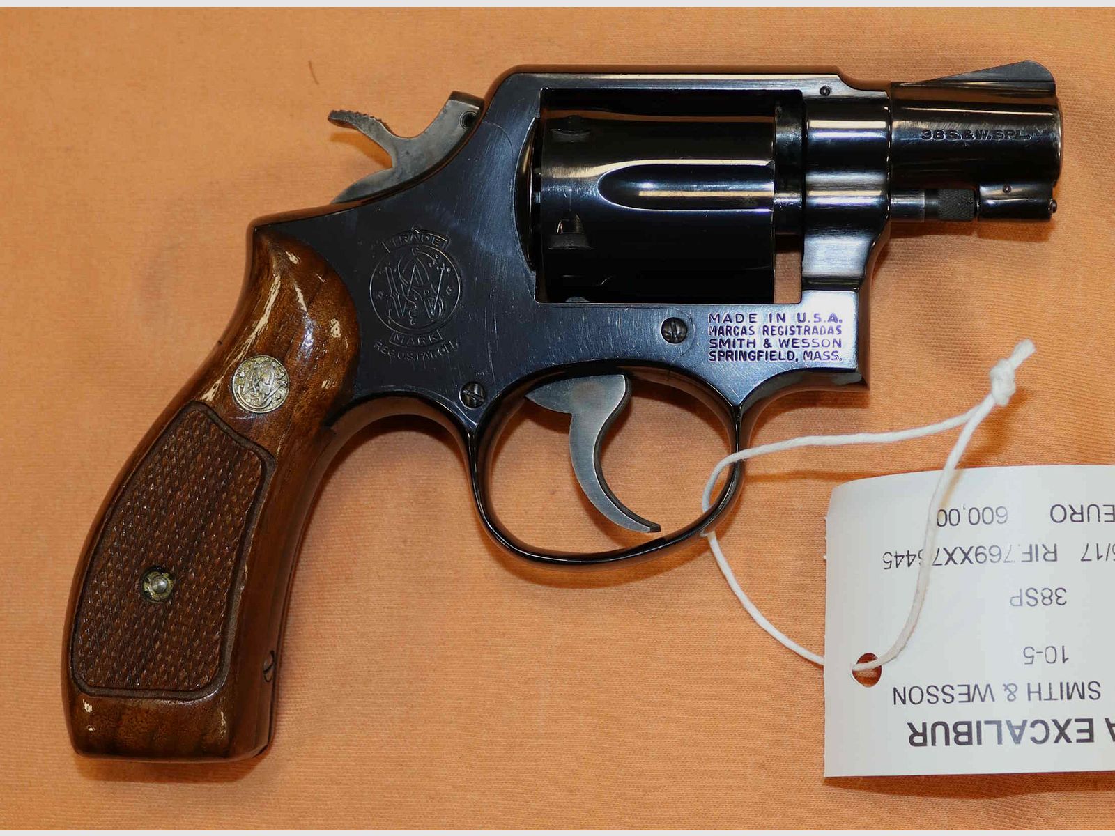 Revólver Smith & Wesson Modelo 10-5 Calibre 38SP, imagen 4 de 5
