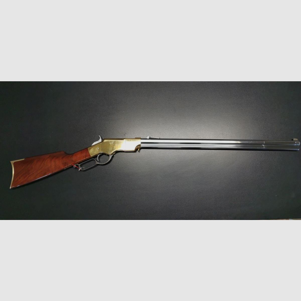 Uberti 1860 Henry Rifle White .44-40 Win, immagine 1 di 6
