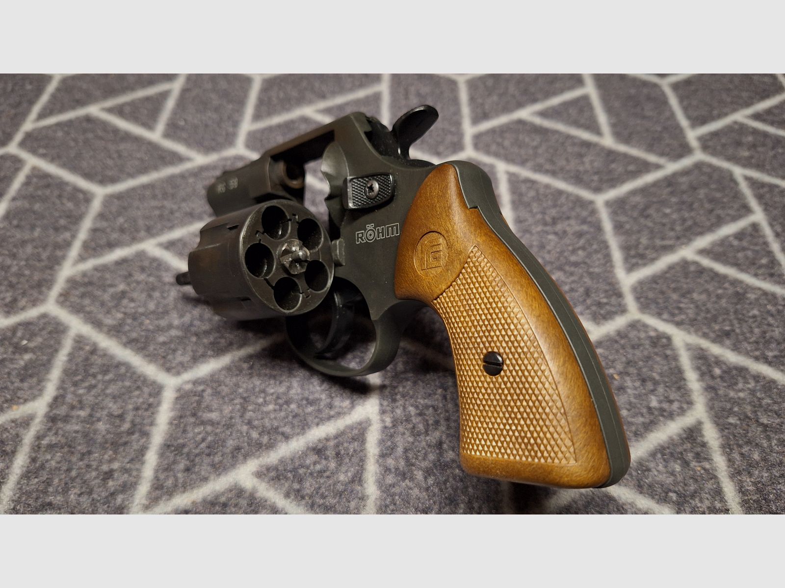 Röhm RG 59 Il piccolo revolver a salve brunito 9mm R.K. COME NUOVO!