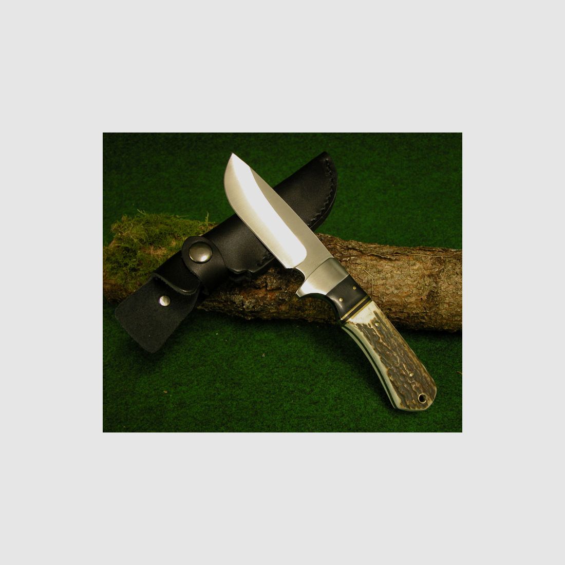 JAGDNICKER original " LEEGEBRUCH " mit Hirschhorngriff und Lederscheide Klinge 440 Stahl feststehend