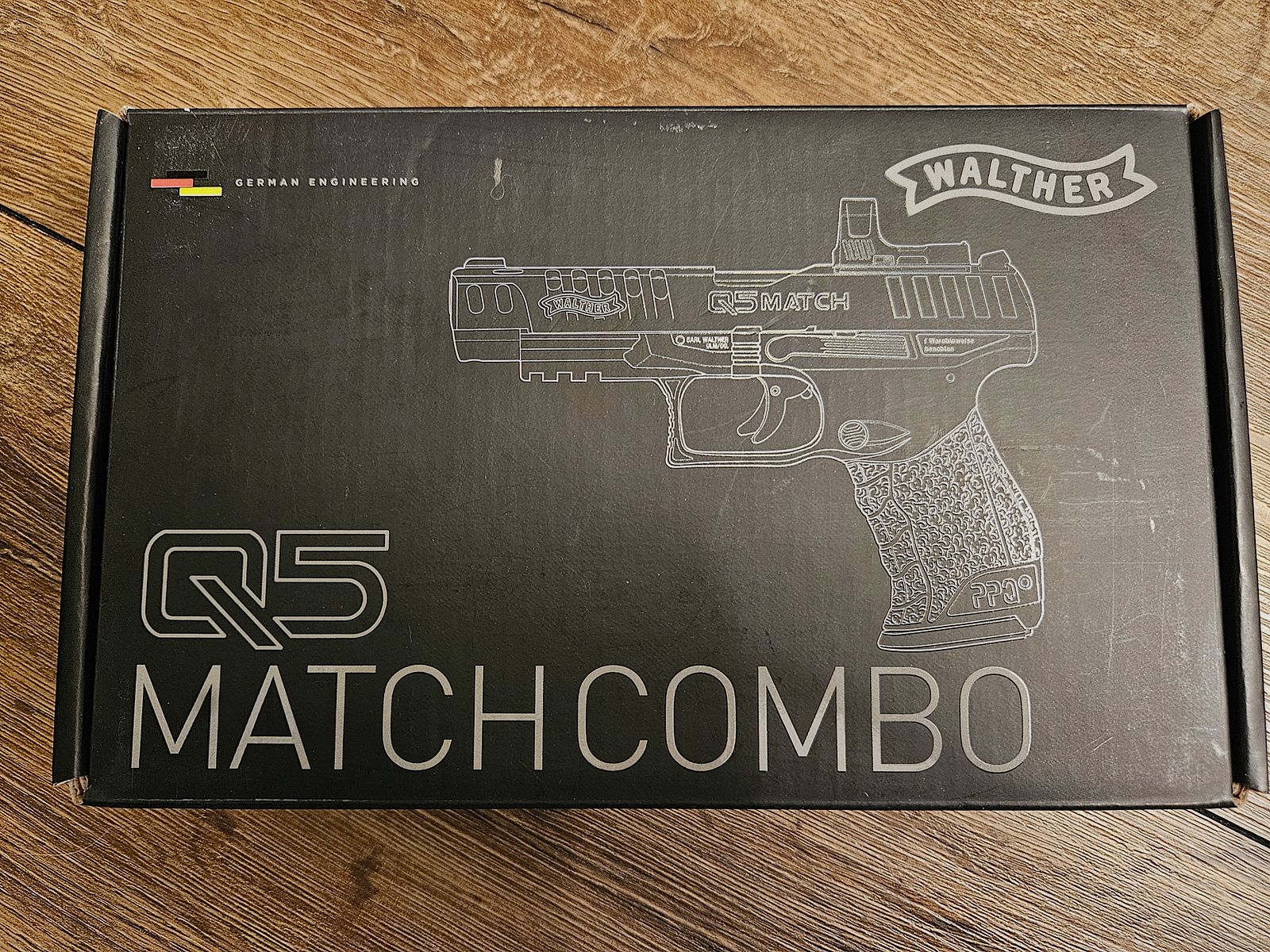 Pistola ad aria compressa Walther Q5 Match Pistolen