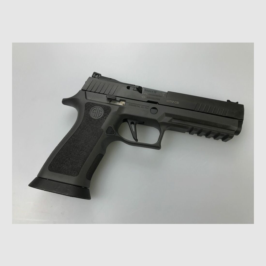 Sig Sauer P320 X5 Legion