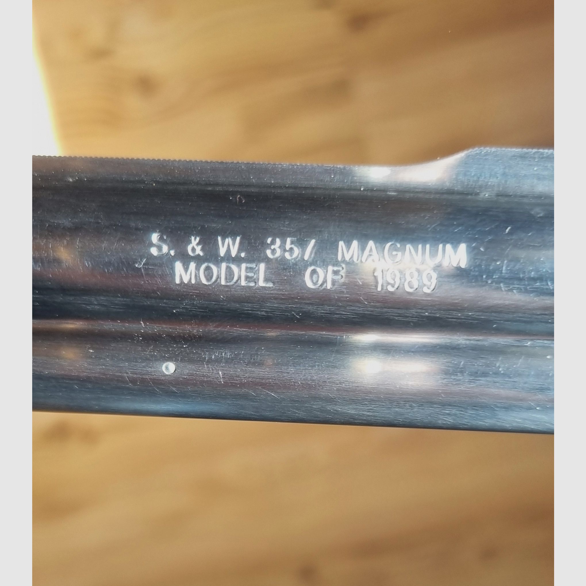 Revólver Smith & Wesson Mod.627-0 modelo de 1989 cal. .357Magnum 5,5" cañón