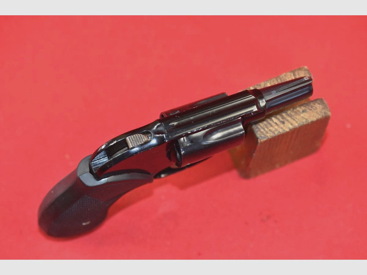 #8295 Revolver Smith & Wesson, mod. 38, cal. 38 Spl, image 4 sur 18
