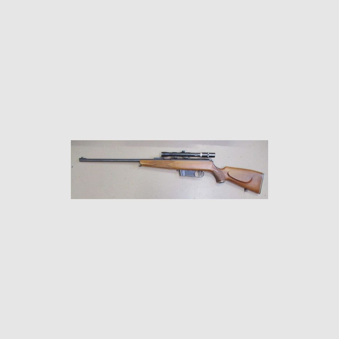 Fusil semi-automatique Voere Kufstein .22lr avec ZF Mars SL