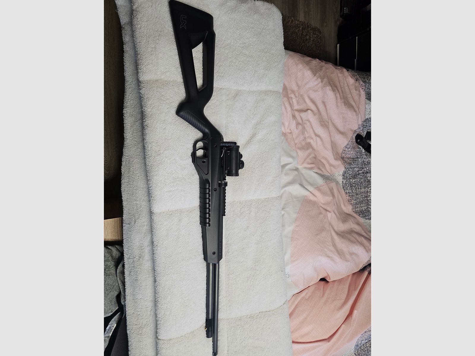 Pressluftgewehr mit Pumpe