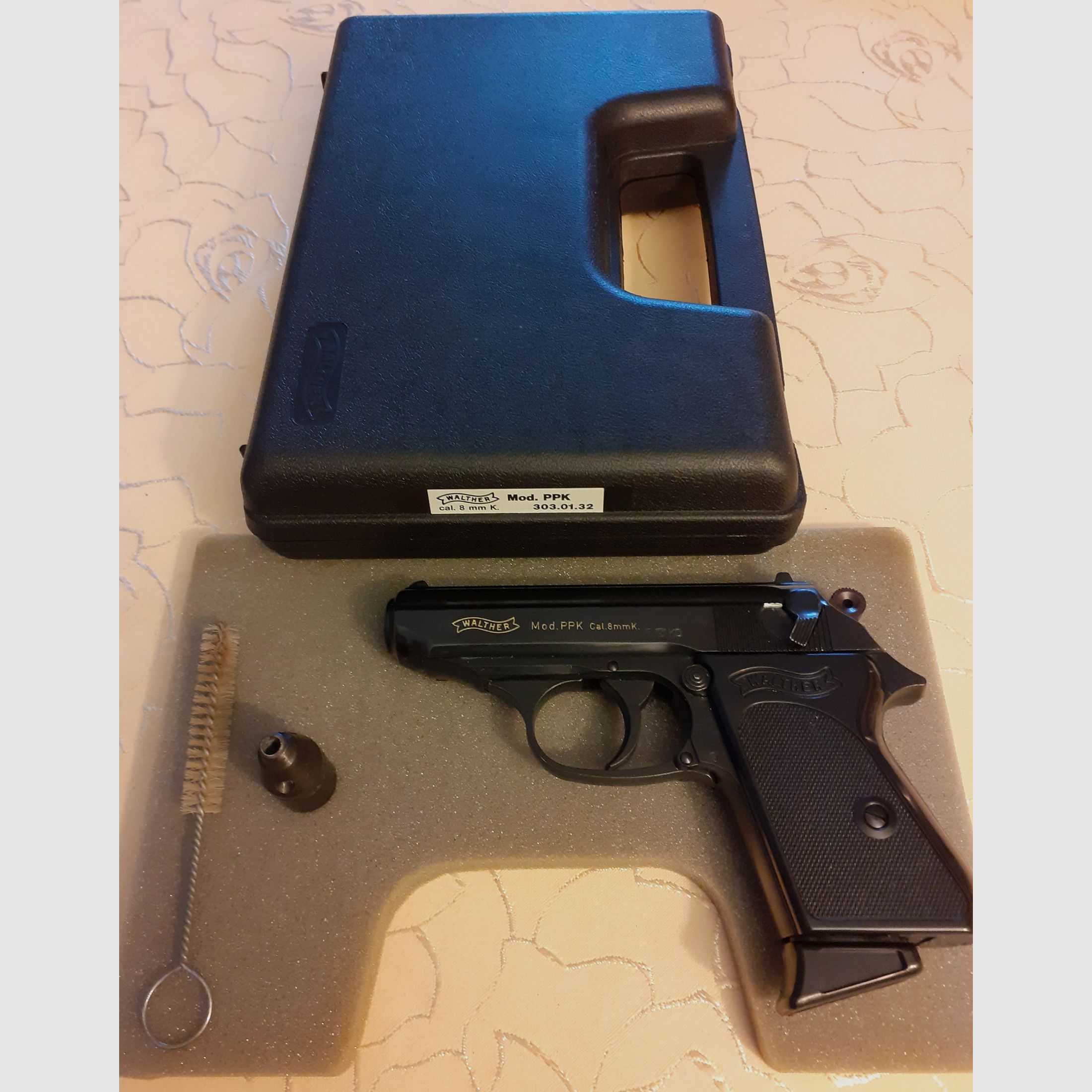Walther PPK kaliber 8mmK pistolet alarmowy 8mm PTB 502