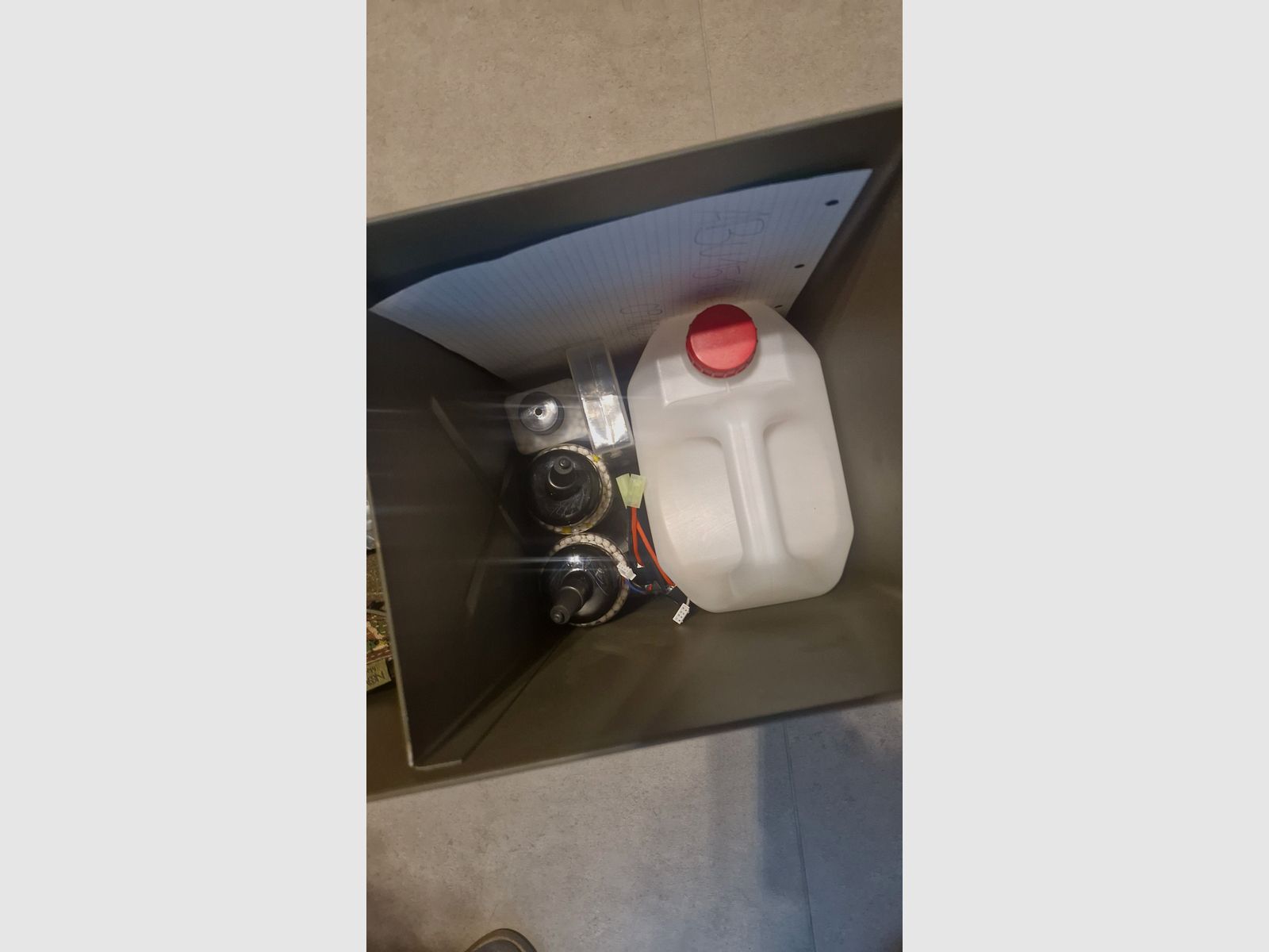 Selling various Airsoft equipment here