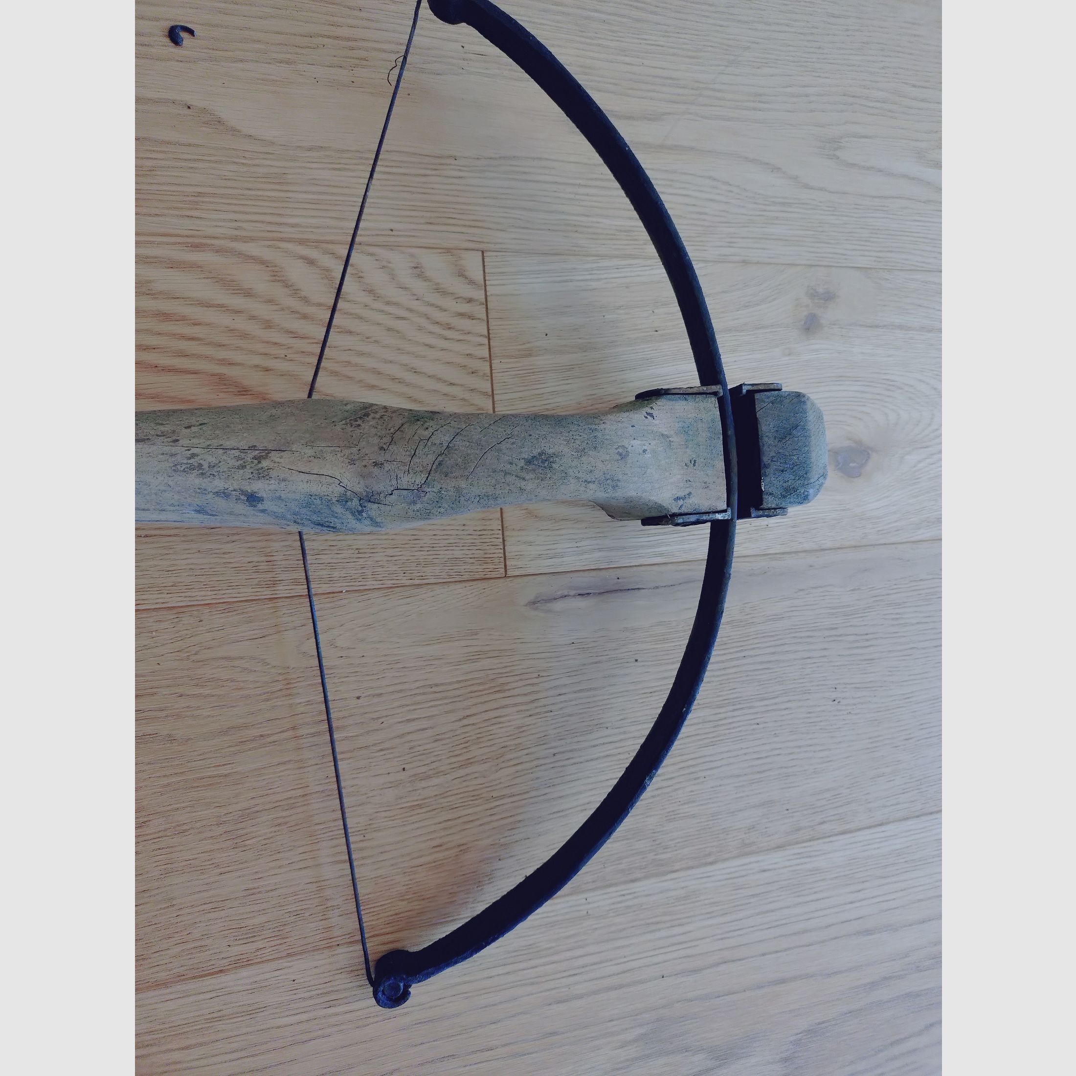 Armbrust historisch antik 