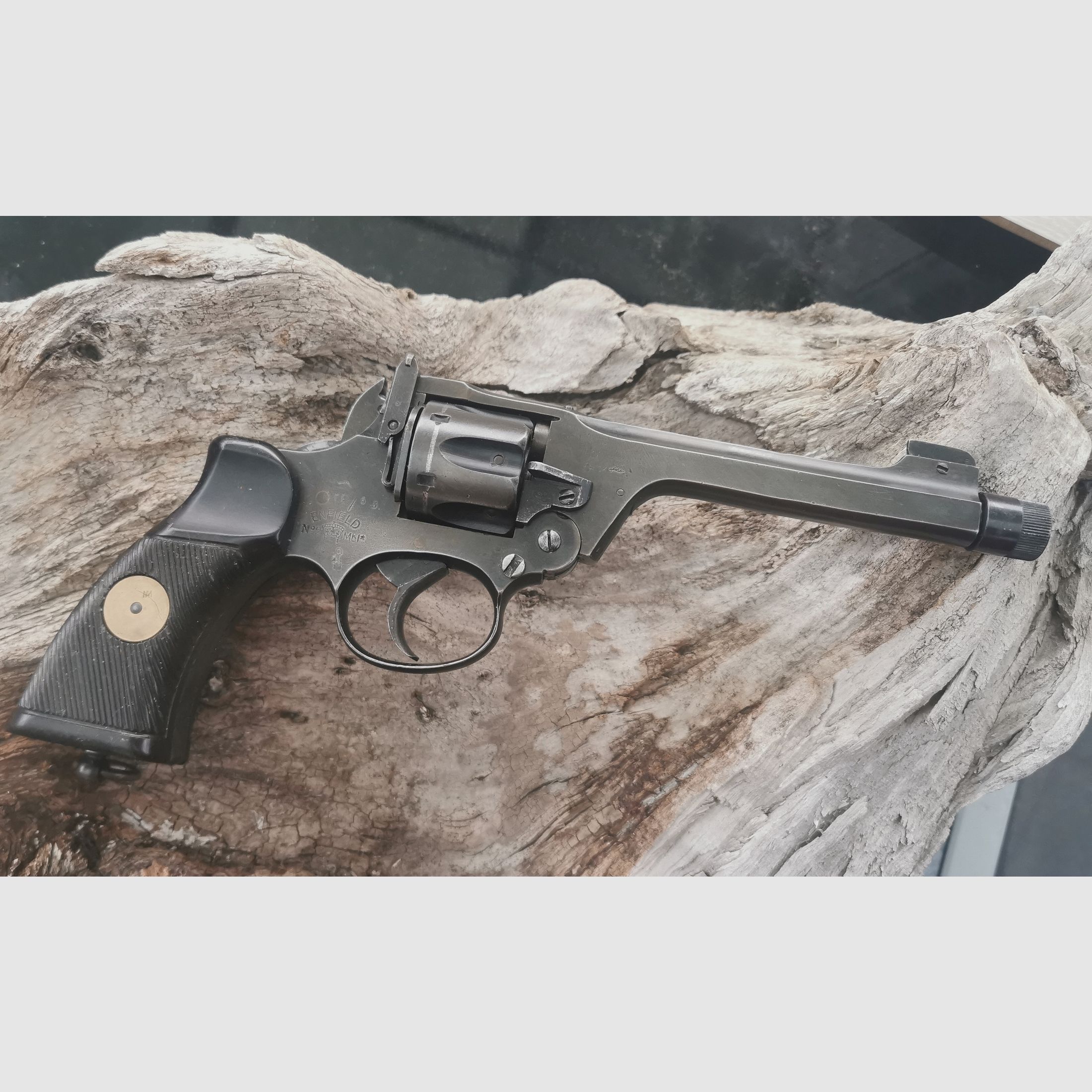 Enfield No.2 MK I WKII oryginalny przerobiony na 9mm R Knall wolny od 18 roku życia