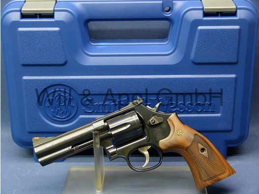 Smith & Wesson	 586 4'' CLASSIC